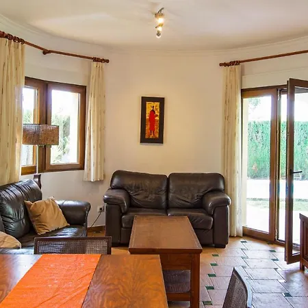 Vila El Palmar With 3 Bedrooms Close To The